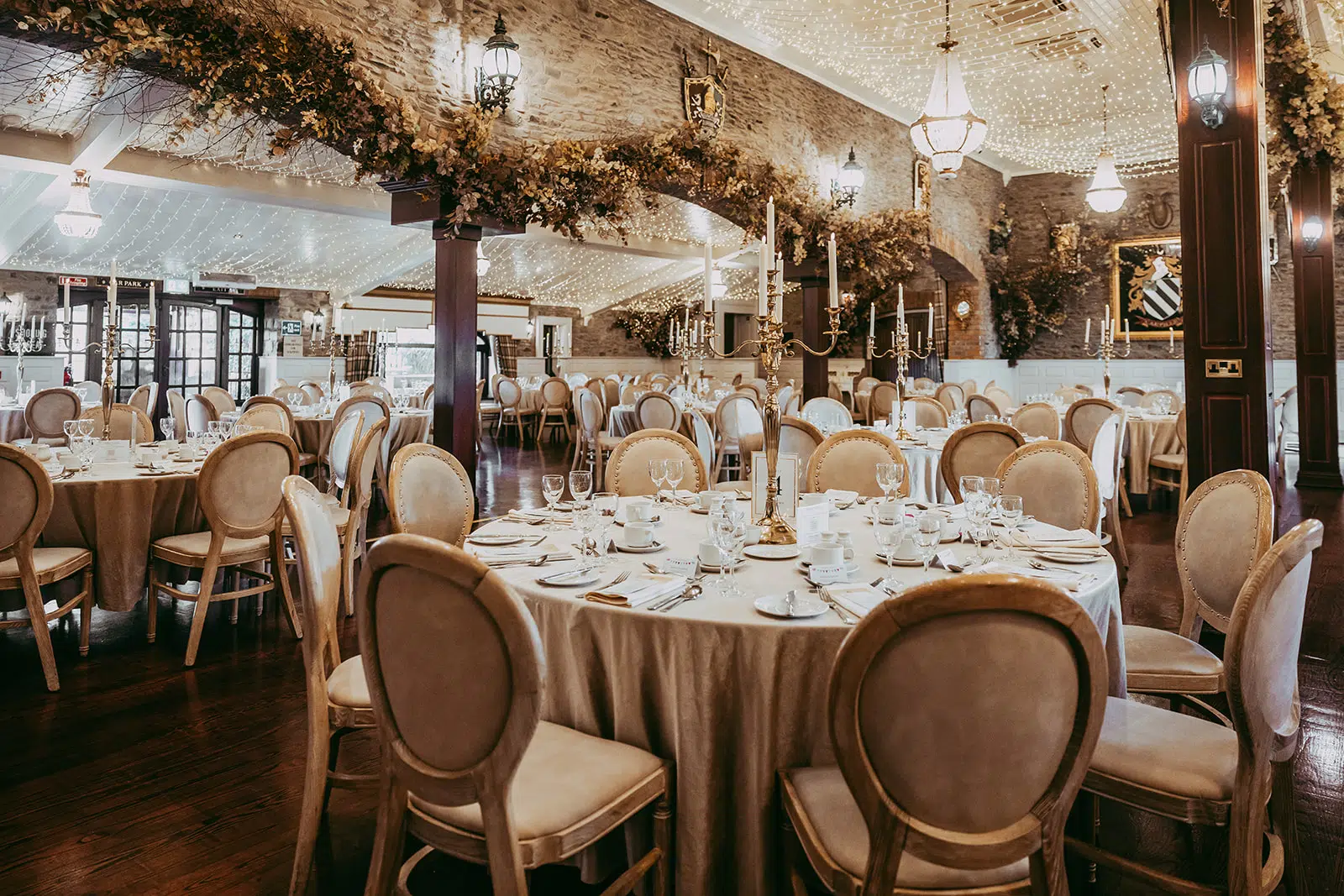 Wedding dinner setting